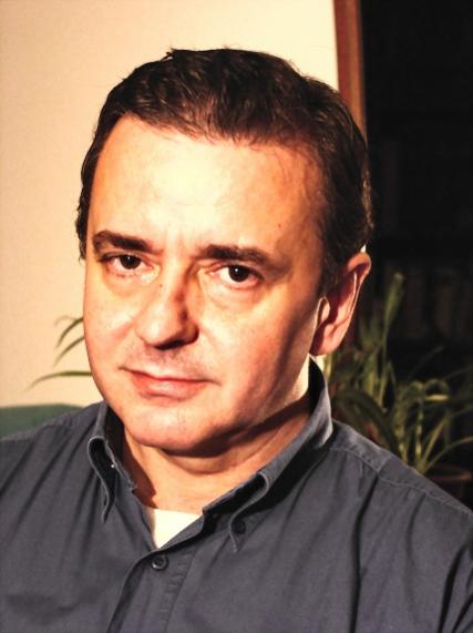 Nombre:  JRicardo_new foro lectores.jpg
Visitas: 187
Tama�o: 29.0 KB